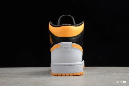 1 "ORANGE MID AIR SE WMNS BLACK" 107 CV5276 - JORDAN 1110